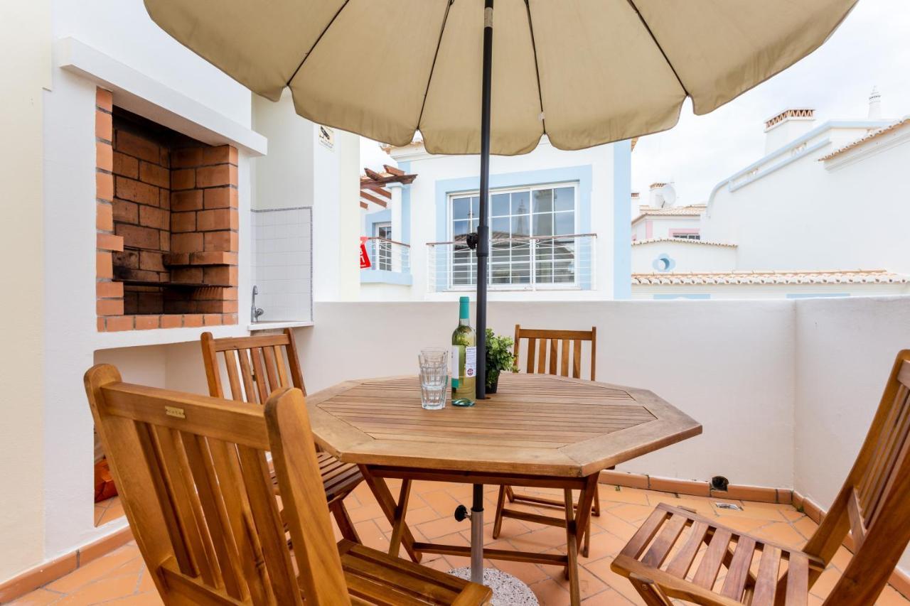 Qev - Santo Antonio Apartment Буденс Екстериор снимка